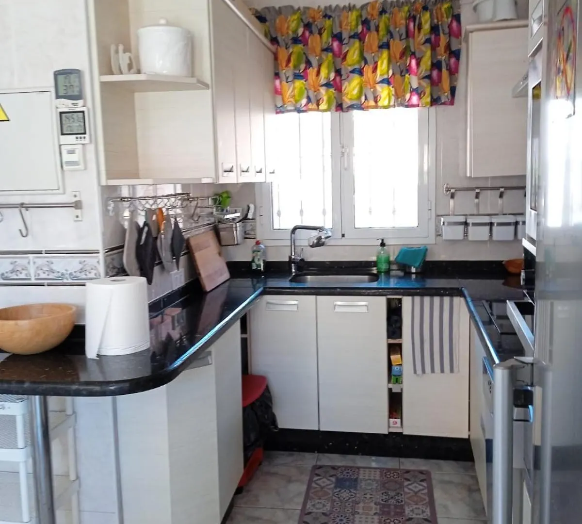 Cozy, Comfotable Rooms 푸엔히롤라 0*,
